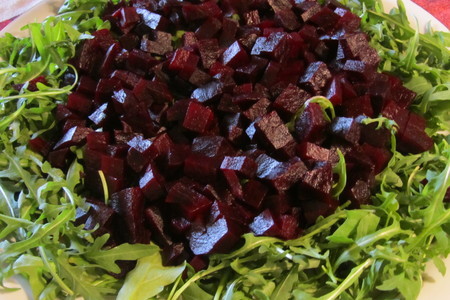 Рубиново-изумрудный салат: шаг 2