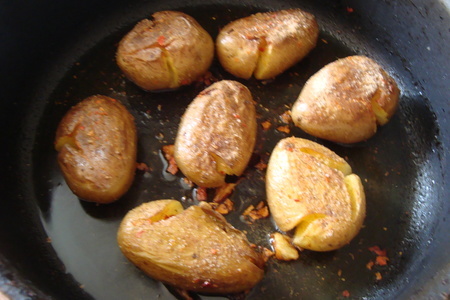 Жаренный картофель с перцем и солью (сянцзань цзяоянь сяо тудоу): шаг 8