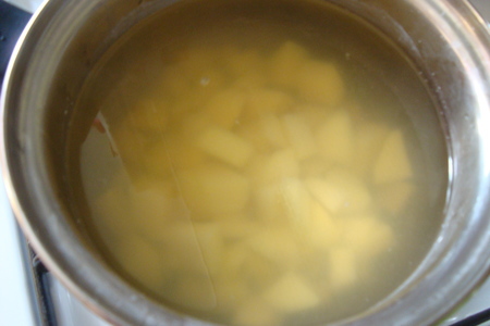 Суп рыбно-молочный с треской горячего копчения: шаг 6