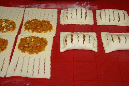 Слоёные пирожки с морковью: шаг 5