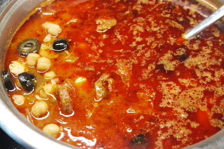 Рыбный суп с нутом и чоризо «испанские мотивы»: шаг 6