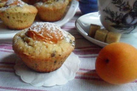 Кексы с абрикосами и шоколадом. юбилейный рецепт!: шаг 10