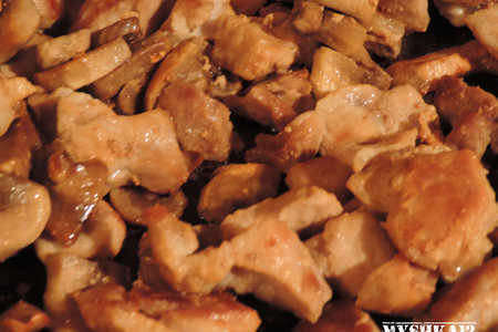 Гречка "ореховая" с телятиной с грибами в сливочно-шафрановом соусе: шаг 7
