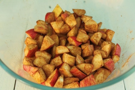 Кекс "евгения" с яблоками (простой деревенский обед) фм: шаг 4