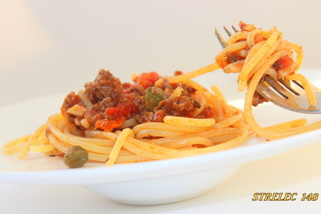 Спагетти с говяжьим фаршем и каперсами (тест-драйв с окраиной): шаг 8