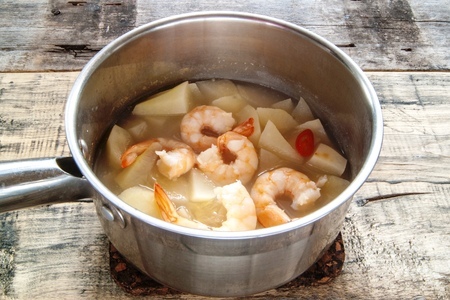 Тайский суп-карри из груш с креветками: шаг 3