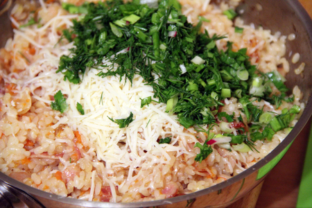 Кальмары фаршированные рисом и беконом в остром соусе. тест-драйв с "окраиной": шаг 3