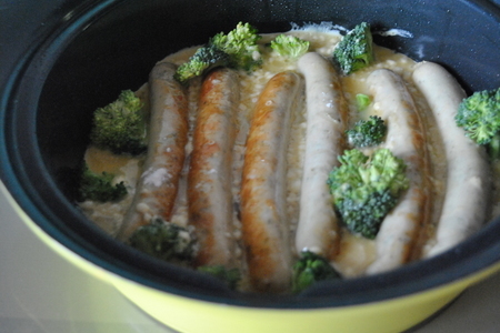 Куриные колбаски с брокколи в яичной заливке. тест-драйв с «окраиной»: шаг 3