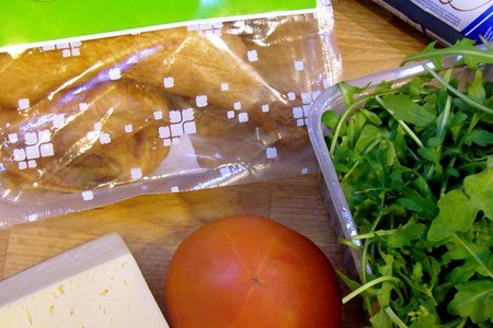 Салат с рукколой и копченым окорочком "тест-драйв с окраиной": шаг 1