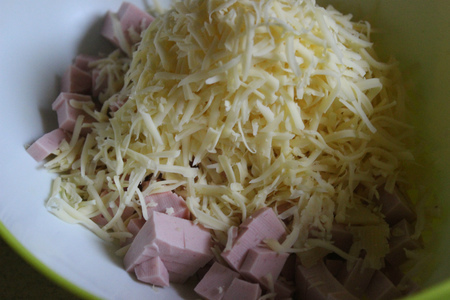Сырные котлеты с докторской  колбасой (тест-драйв с окраиной): шаг 2