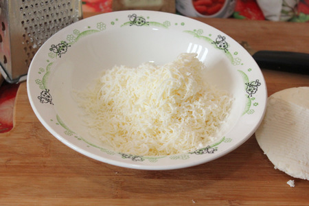 Баклажаны с адыгейским сыром в томатном соусе: шаг 5