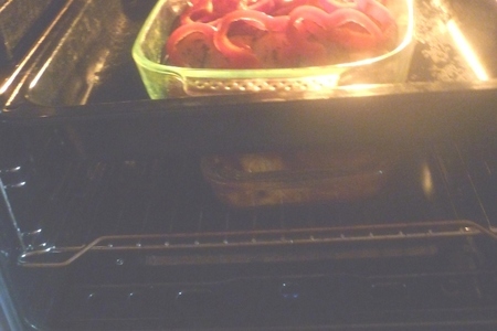 Куриные ножки в томатно-медовом маринаде и печёные овощи с томатно-сырном соусом: шаг 5