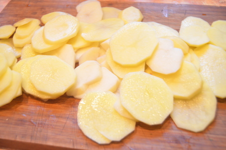 Картофельно-яблочная запеканка со свининой в мультиварке: шаг 5
