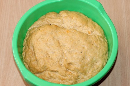 Пирог из сгущенного молока и тыквы с плавленным сыром: шаг 7