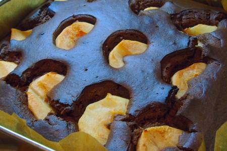 Шоколадный пирог с грушей и корицей: шаг 6