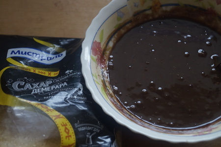 Пирог с вишней и шоколадным кремом под сахарным сиропом: шаг 3