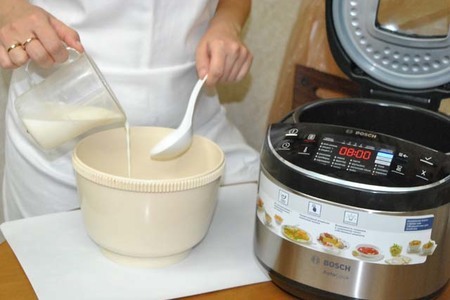 Лукумадес с домашним йогуртом и безалкогольным цитрусовым крюшоном: шаг 1