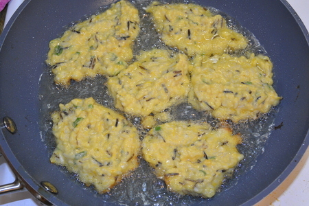Оладьи тыквенно-рисовые с сыром : шаг 10