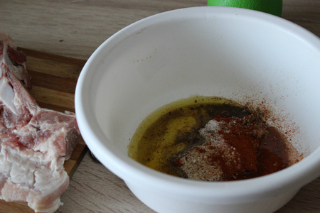 Ароматная свиная грудинка с рисом басмати mix и салатом из петрушки и граната: шаг 2