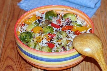 Теплый салат с овощами, рисом и киноа : шаг 7
