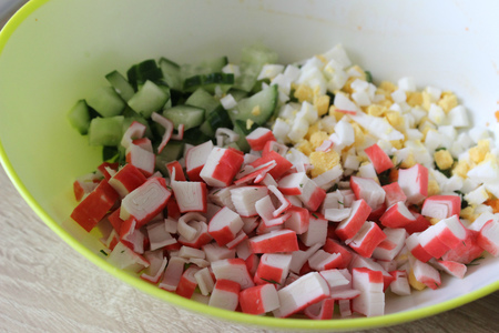 Салат с крабовыми палочками и рисом басмати quinoa mix: шаг 3