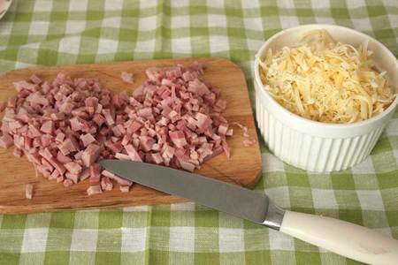 Картофельные крокеты с ветчиной и сыром под соусом дзадзики: шаг 2