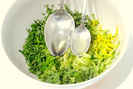 Кускус с жареными овощами и огуречно-мятным соусом: шаг 3