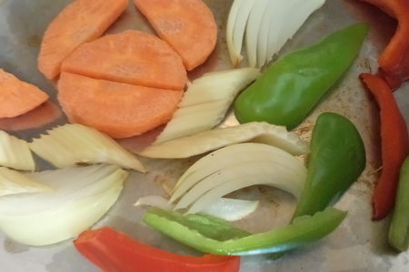 Индейка в горшочке с рисом и овощами.: шаг 2