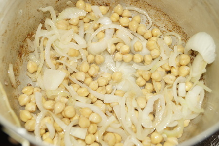 Тунисский суп с нутом и перловкой: шаг 4