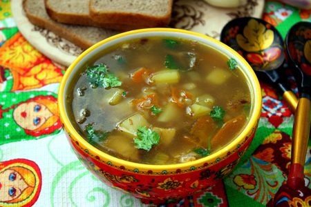 Русский гречневый суп с белыми грибами: шаг 9