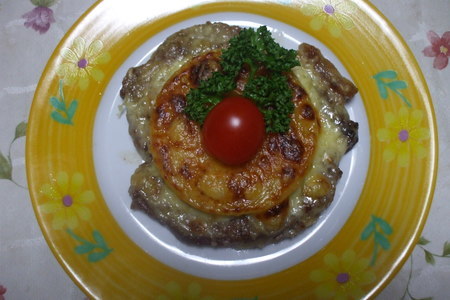Свинина, запеченная с ананасами и сыром: шаг 4