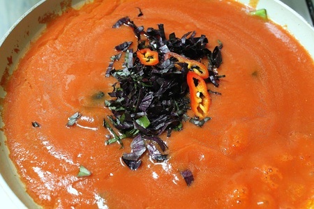 Гречневые митболы в томатном соусе: шаг 6