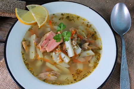 Рыбный суп с пшеном: шаг 4
