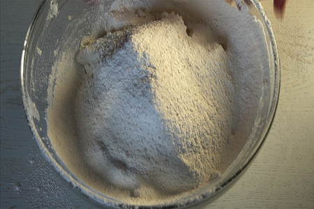 Песочное тесто на сметане: шаг 2