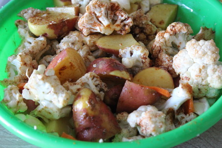 Свиные ребрышки, запеченные в кетчупе с овощным гарниром: шаг 10
