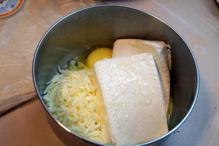 Улитка с сыром и шпинатом.: шаг 2