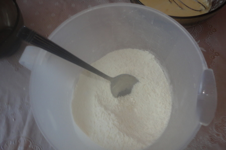Оладьи на рисовой муке с кокосом и черникой: шаг 7
