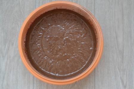 Шоколадный торт с черносливом: шаг 4