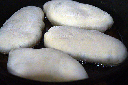 Пирожки с папоротником и картофельным пюре: шаг 8