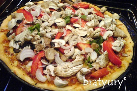 Pizza tre formaggi e due pancetta (пицца с тремя сырами и двумя беконами): шаг 7