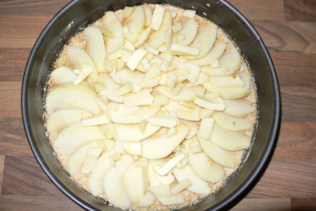 Яблочный пирог с печеньями: шаг 3