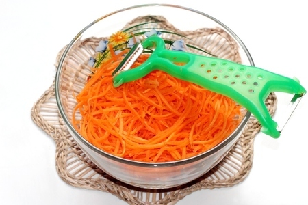 Морковь по-корейски без уксуса : шаг 2