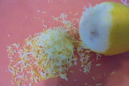 Сырники с лимонным ароматом: шаг 1