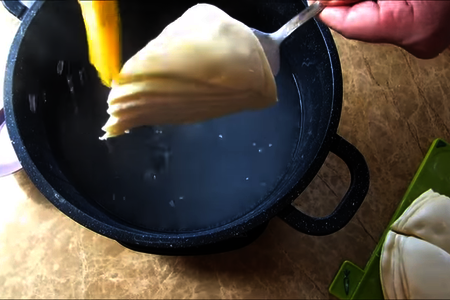 Стоит только полить тесто содой и результат вас удивит! вкусные слоенки!: шаг 7