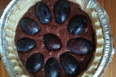 Шоколадно-сливовый пирог: шаг 7