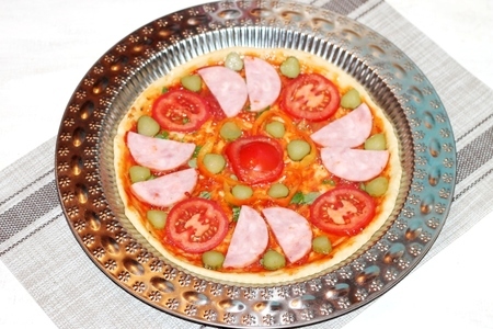 Пицца с ветчиной и маринованными овощами: шаг 11