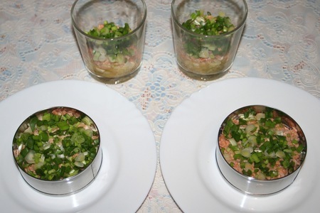 Нежный салат "мимоза" с консервированной сёмгой: шаг 7