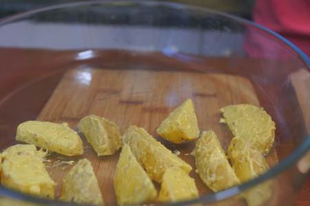 Запеченный картофель с корочкой под соусом!: шаг 6