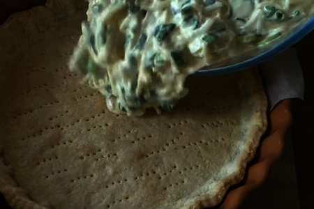 Бабушкин заливной пирог с зеленым луком: шаг 7