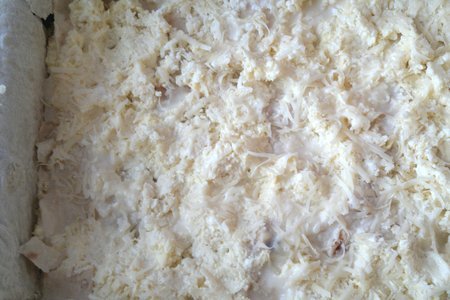 Экспресс-пирог с творожно-сырной начинкой#махеевънаприроде: шаг 8